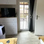 Exklusives Rybak Mit Boxspringbetten Direkt Am Steinhuder *