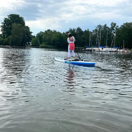 Dom wakacyjny Exklusives Rybak Mit Boxspringbetten Direkt Am Steinhuder