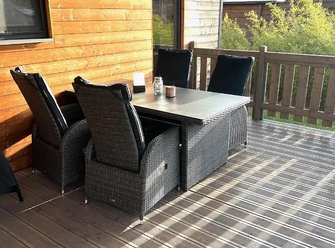 Vakantiehuis Exklusives Rybak Mit Boxspringbetten Direkt Am Steinhuder *