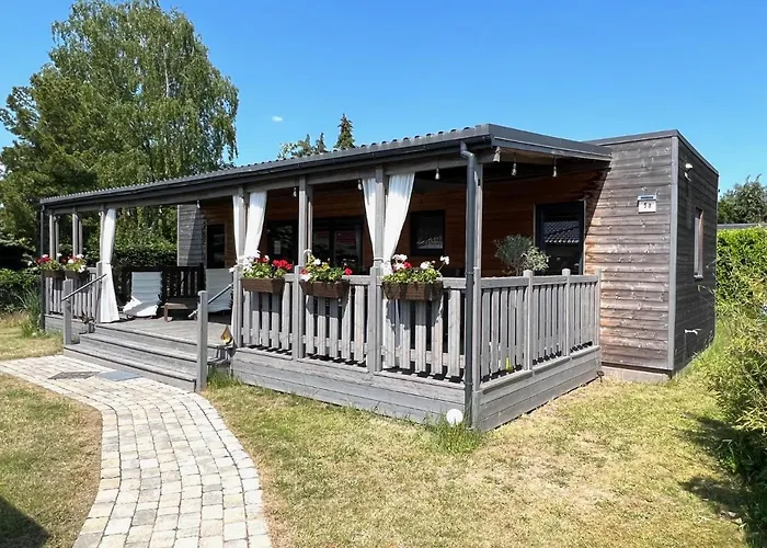Tatil Evi Exklusives Rybak Mit Boxspringbetten Direkt Am Steinhuder *